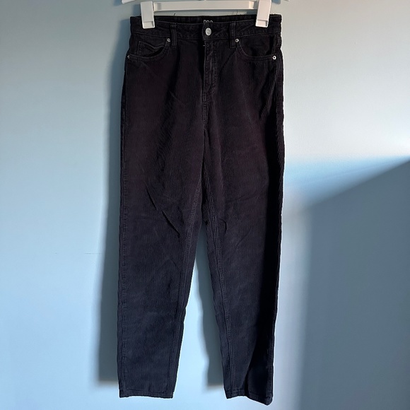 BDG - Black corduroy pants, size 26 - Picture 1 of 2